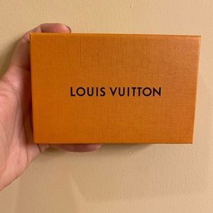 Louis Vuitton dust box!